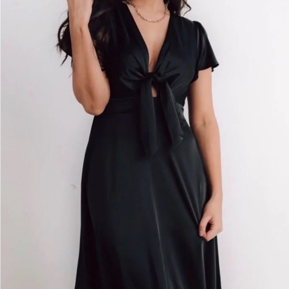 Baltic Born Poppy Black Satin Tie Front Midi Dress Size XL - Picture 2 of 7